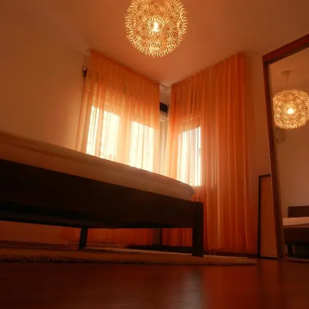 Redlotus Accommodation-old City Inter Appartement