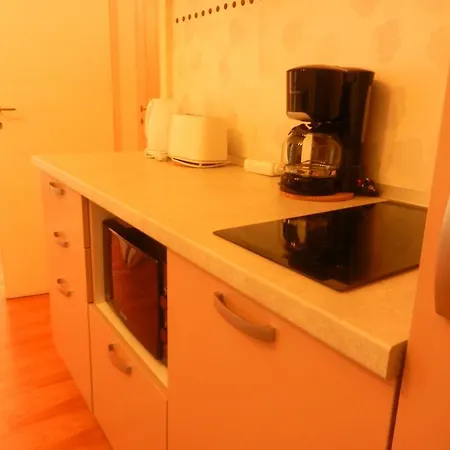 Appartement Redlotus Accommodation-old City Inter